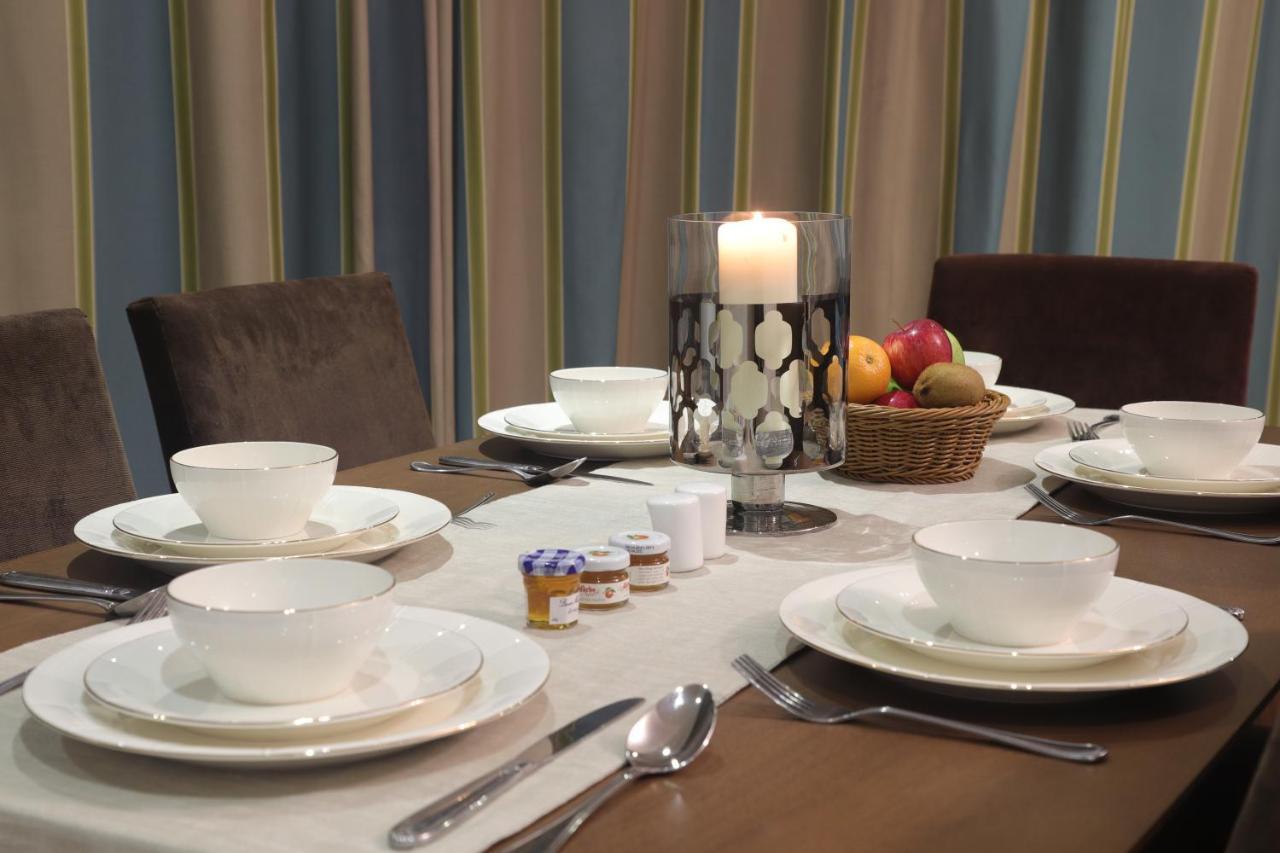 Magnum Hotel & Suites West Bay 도하 외부 사진