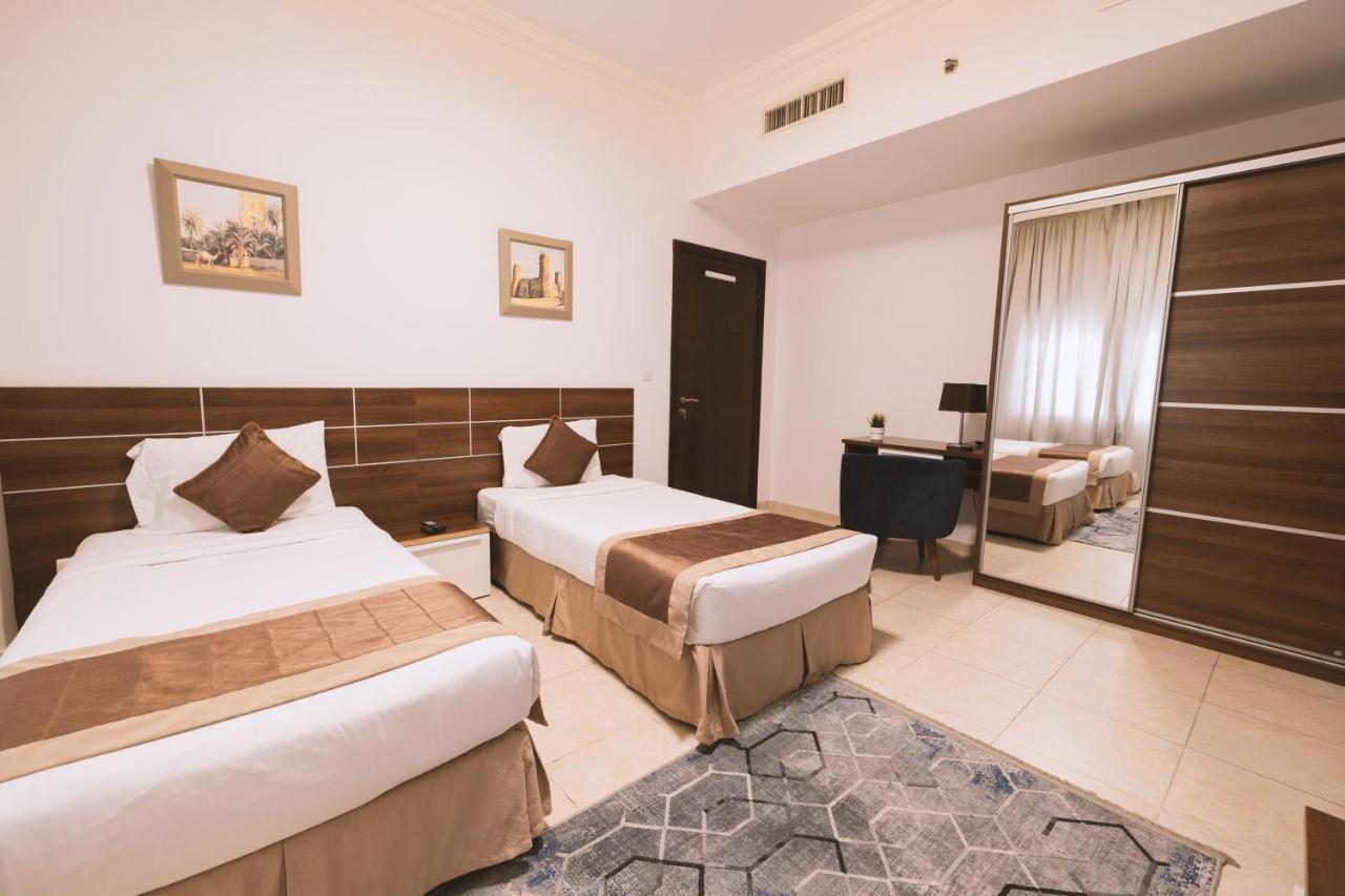 Magnum Hotel & Suites West Bay 도하 외부 사진